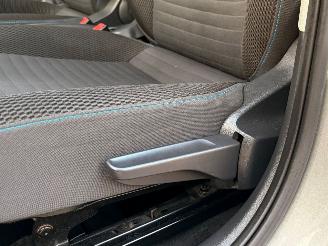 Volkswagen Up! 1.0 high up CUP 5 deurs | Airco Mistlampen Lm-velgen picture 14