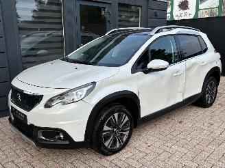  Peugeot 2008 1.2 PureTech Allure | Navi Panoramadak Camera 2018/2
