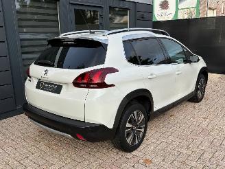Peugeot 2008 1.2 PureTech Allure | Navi Panoramadak Camera picture 8