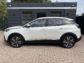 Peugeot 3008 1.2 PURETECH ALLURE | PANORAMADAK | NIEUWE D.RIEM | NAP | SCHADEVRIJ picture 4