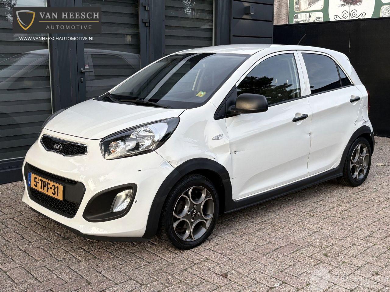 Kia Picanto 1.0 CVVT ISG R-CROSS 5-DRS | AIRCO BODYKIT LM-VELGEN | NAP 2014 | RIJDBARE SCHADE