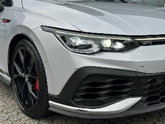 Volkswagen Golf  picture 2