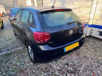 Volkswagen Polo 1.6TDI picture 2