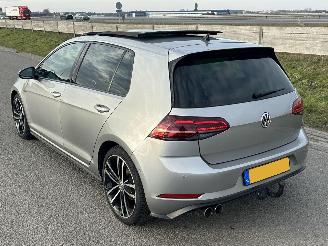 Volkswagen Golf 2.0TDI GTD picture 3