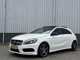 krockskadad bil auto Mercedes A-klasse A180 Panorama 2014/7