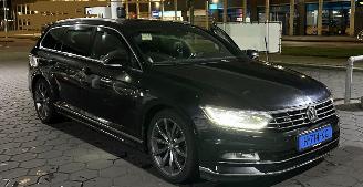 Schadeauto Volkswagen Passat 2.0 TDI Business Edetion R-Line 2017/1