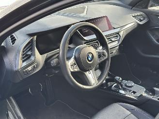 BMW 1-serie 120d xDrive High Executive Edition picture 8