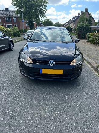 skadebil auto Volkswagen Golf 1.2TSI Comfortline 2013/1