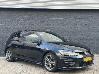 Volkswagen Golf 1.5TSI 3x R-Line picture 2
