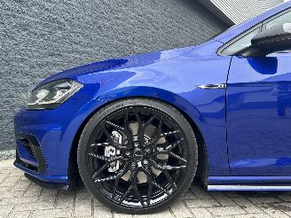 Volkswagen Golf 2.0 TSI R 4Motion picture 9