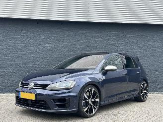 Unfallwagen Volkswagen Golf 2.0TSI R 4Motion 300pk 2014/1