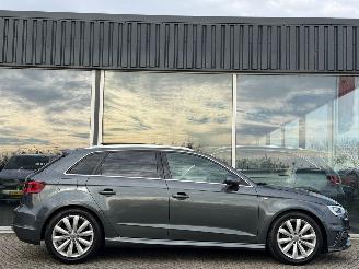 Audi A3 SPORTBACK 2.0TDI PANO AUTOMAAT picture 2