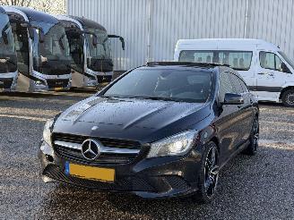  Mercedes Cla-klasse CLA 220 Shooting Brake PANO/LEER 2016/4