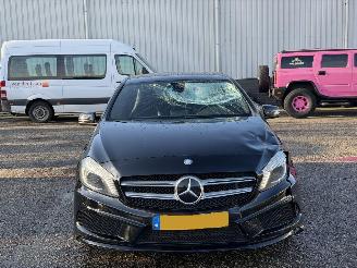 Mercedes A-klasse A180 AMG AUTOMAAT NAP picture 2