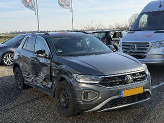 Volkswagen T-Roc 1.5 TSI Life Business AUTOMAAT picture 3