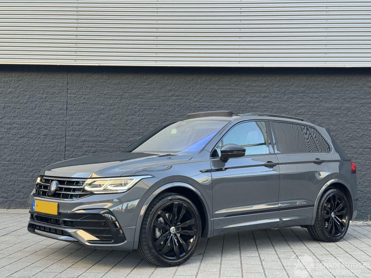 Volkswagen Tiguan 1.5 TSI R-LINE DSG/PANO/NAP