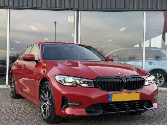 krockskadad bil auto BMW 3-serie 320i High Executive AUTOMAAT/LED 2019/4