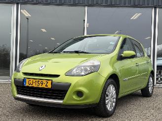 Voiture accidenté Renault Clio 1.2 Sélection Business 2009/6