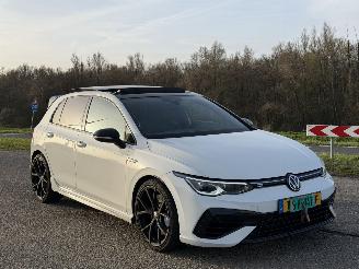 Volkswagen Golf 2.0 TSI R 4Motion PANO picture 2