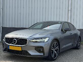 skadebil auto Volvo S-60 2.0 T4 R-Design AUTOMAAT/LED 2020/3