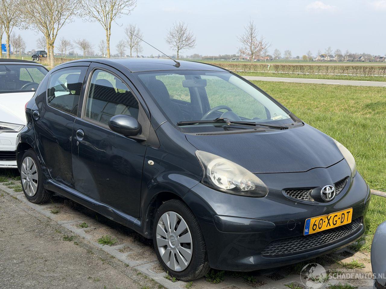 Toyota Aygo 1.0-12V + 5drs