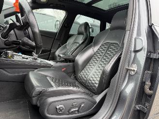 Audi RS 4 AVANT PANO/CERAMIC/FULL OPTION picture 7