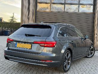 Audi A4 Avant 3.0TDI QUATTRO S-LINE PANO/AUTOMAAT picture 4