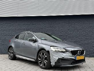 Voiture accidenté Volvo V-40 Cross Country 2.0 D3 Automaat 2016/6