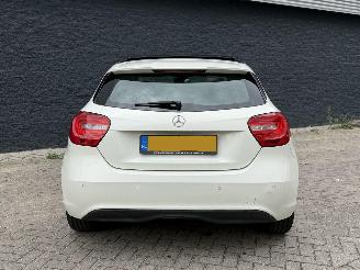 Mercedes A-klasse A200 AUTOMAAT/PANO picture 4