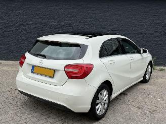 Mercedes A-klasse A200 AUTOMAAT/PANO picture 3