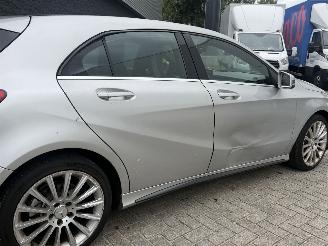 Mercedes A-klasse A180 AMG AUTOMAAT picture 14