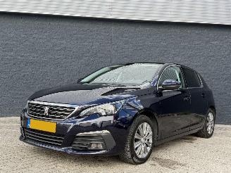 krockskadad bil auto Peugeot 308 1.2 BENZINE AUTOMAAT/GLASDAK 2018/3