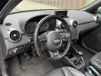 Audi A1 1.6TDI S-line Pano/Schaalstoelen/Keyless picture 9