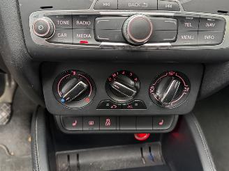 Audi A1 1.6TDI S-line Pano/Schaalstoelen/Keyless picture 12