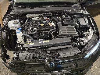 Volkswagen Golf R Black Edetion picture 14