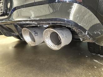 Volkswagen Golf R Black Edetion picture 16