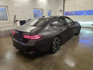 Damaged car BMW 5-serie  2024/2