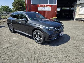 Schadeauto Mercedes GLC 300e Hybride AMG PANORAMA 2025/12