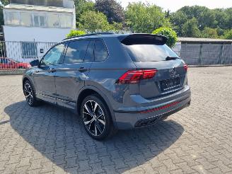  Volkswagen Tiguan R-LINE TDi 4MOTION 142 kW 2025/6