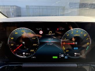 Mercedes GLA 250e AMG-Line picture 9