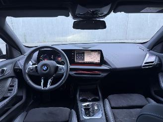 BMW 1-serie M120i Vol M pakket - Full M package picture 16