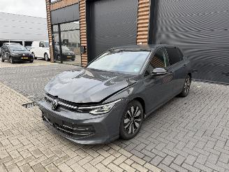krockskadad bil auto Volkswagen Golf 8.5 Facelift 1.5 eTSI 2025/11