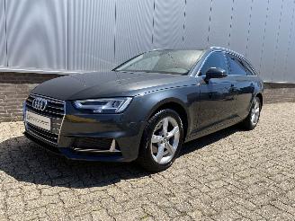Audi A4 Sport-Line Leer, Navi, Trekhaak, Dynamische verlichting 2019/7