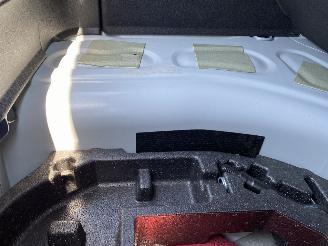 Audi A1 1.0 TFSI Adrenalin Airco, PDC Achter, Stoelverwarming picture 14