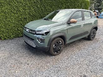 skadebil auto Dacia Spring Spring 100 Extreme 2025/6