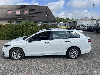 Volkswagen Golf 8 Variant 1.0 eTSI Automaat picture 8