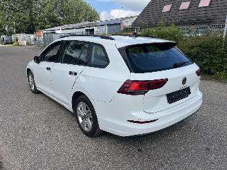 Volkswagen Golf 8 Variant 1.0 eTSI Automaat picture 7