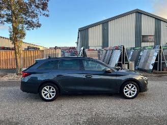 Seat Leon Sportstourer 1.0 TSI 81kw picture 4