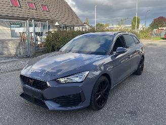 Vaurioauto  passenger cars Cupra Leon Sportstourer 1.4 e-Hybrid VZ 245 pk 2024/6