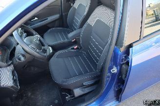 Dacia Sandero 1.0 BENZ picture 15